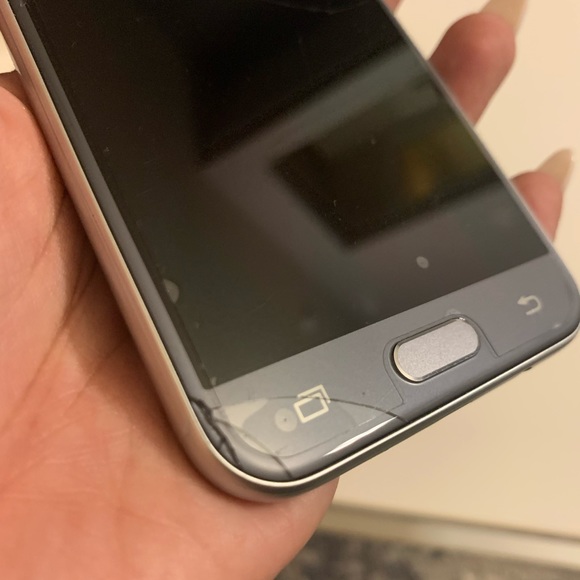 Samsung Galaxy J3 Prime 16G In Box USED CONDITION MetroPCS cell smart phone - Picture 6 of 9